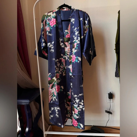 New Satin Flower Robe Full Length Blue XL - Picture 3 of 6